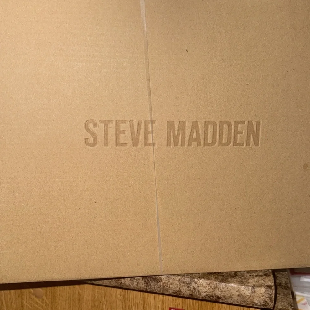 Steve Madden Heels Disco Black Platform Sandals New with Tags - Picture 12 of 15